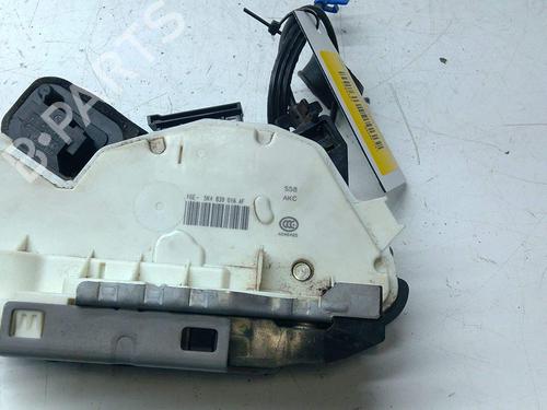 rear-right-lock-seat-leon-5f1-2012-2013-2014-2015-2016-2017-2018-2019-2020-2021-36303564 main image