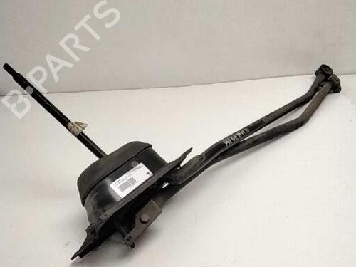 Used Gear lever NISSAN BLUEBIRD (T72 , T12, U12) [1985-1990]  11947743