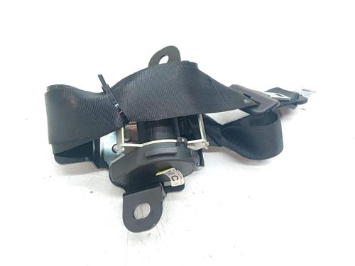 Used Rear center seatbelt Rear center seatbelt 17558751 17558751
