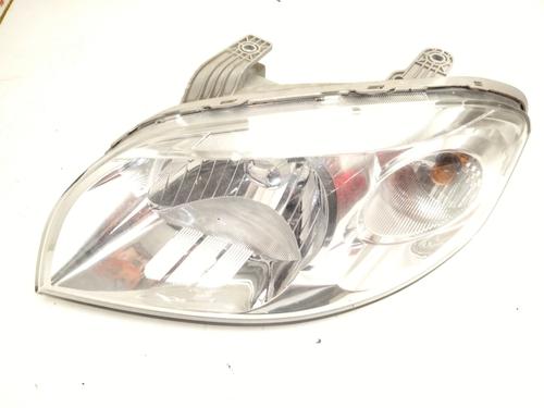 Used Right headlight CHEVROLET AVEO / KALOS Hatchback (T200) 1.4 16V (94 hp) 21396471