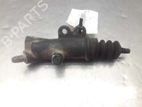 Clutch slave cylinder TOYOTA LAND CRUISER PRADO (_J12_) 3.0 D-4D (KDJ120, KDJ125) | BP14316182M113 