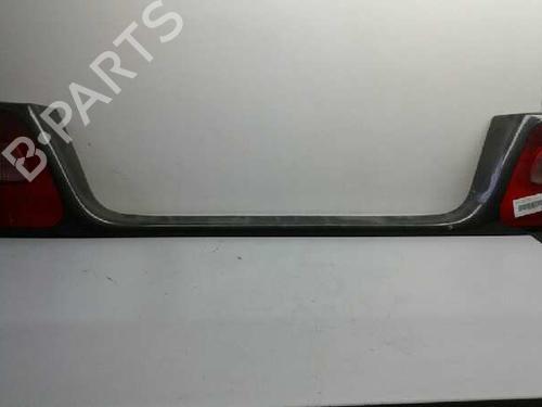 Used Rear center light Rear center light 10976735 10976735