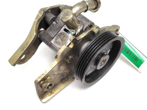 Used Steering pump NISSAN ALMERA TINO (V10) 2.0 (136 hp) 25225471