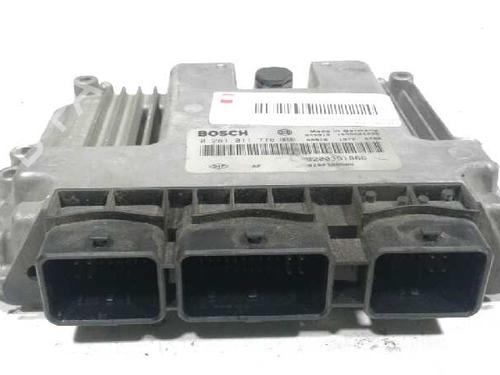 Used Engine control unit (ECU) RENAULT SCÉNIC II (JM0/1_) [2003-2010]  11330274