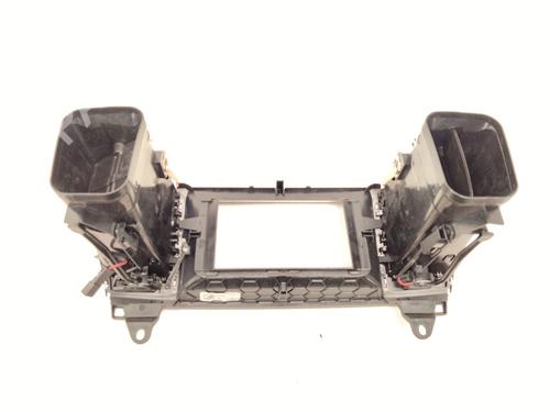 Air vent MERCEDES-BENZ M-CLASS (W166) ML 250 CDI / BlueTEC 4-matic (166.004, 166.003) | BP22720272I21 