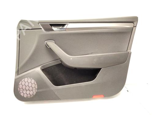 Høyre frontpanel SKODA SUPERB III (3V3) 2.0 TDI (150 hp) 32316590