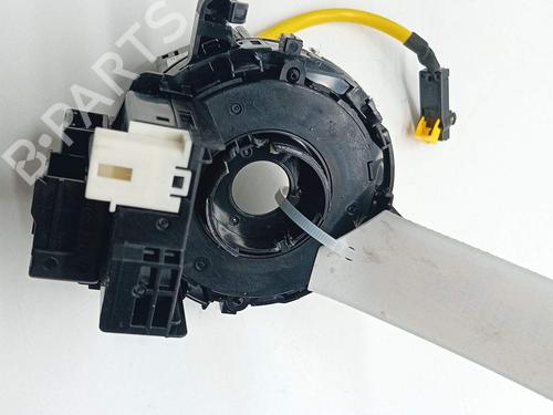 BP27679761C102 main image
