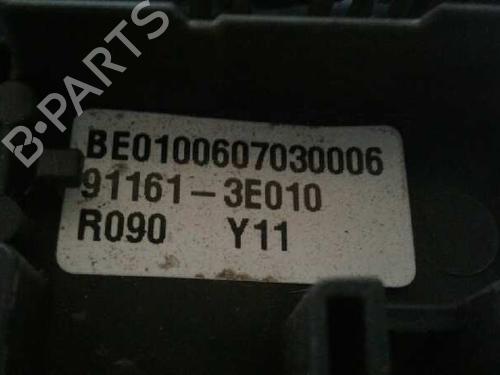 Fuse box KIA SORENTO I (JC) 2.5 CRDi 4WD | BP10637003E1 