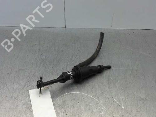 Used Clutch slave cylinder RENAULT MASTER II Van (FD) [1997-2013]  14312054