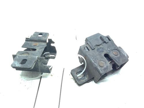 Used Hood lock LAND ROVER FREELANDER 2 (L359) 2.2 TD4 4x4 (160 hp) 29555733