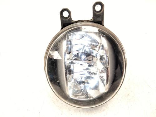 left-front-fog-light-toyota-c-hr-_x1_-2016-33931228 main image