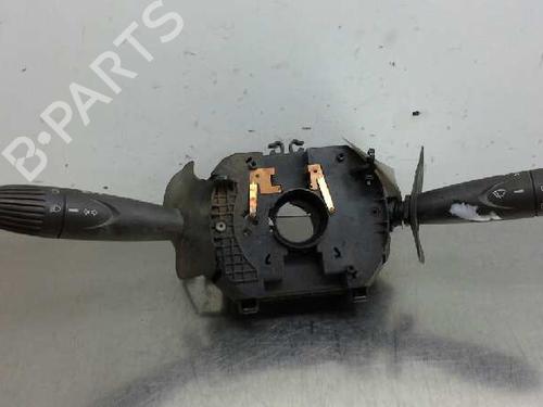 Used Headlight switch Headlight switch FIAT PUNTO (188_) 1.2 60 (188.030, .050, .130, .150, .230, .250) (60 hp) 1359126 1359126
