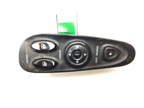Used Left front window switch HYUNDAI COUPE I (RD) 1.6 i 16V (114 hp) 20854734