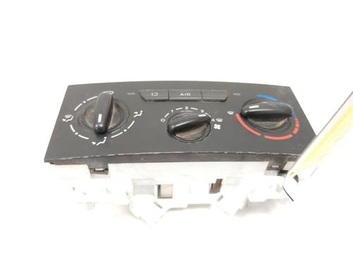 Outra Outra PEUGEOT PARTNER Box Body/MPV 1.6 BlueHDi 100 (100 hp) 35953702 35953702