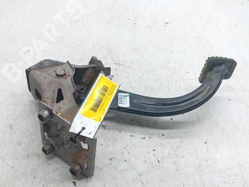 Used Break pedal Break pedal 25727750 25727750