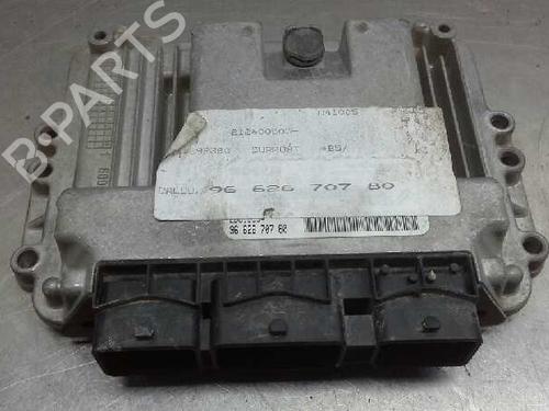 Used Engine control unit (ECU) CITROËN C4 Coupe (LA_) [2004-2013]  613137