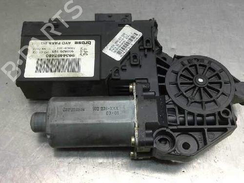 Used Right front window motor Right front window motor 2425171 2425171