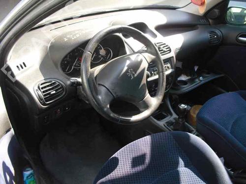 Injection rail PEUGEOT 206 Hatchback (2A/C) 1.6 HDi 110 | BP1619580M98 