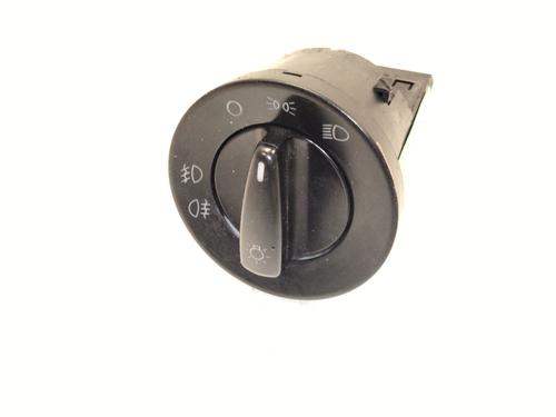 Commande de phare VW POLO (9N_, 9A_) 1.4 16V (75 hp) 17035393