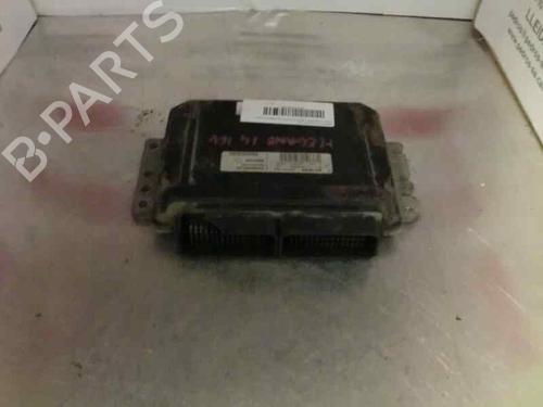 Used Engine control unit (ECU) RENAULT MEGANE I Classic (LA0/1_) [1996-2008]  185686