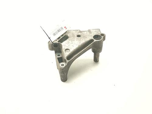 Used Engine mount Engine mount 24318918 24318918