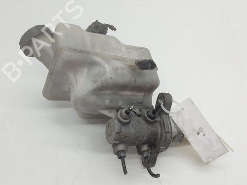 Brake master cylinder FORD TRANSIT Van (FA_ _) 2.2 TDCi | BP33939126M77 - Image 3