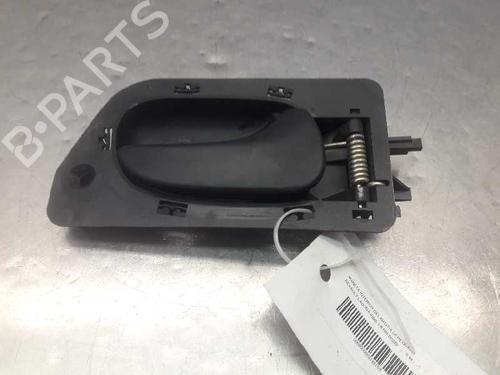 Used Front right interior door handle RENAULT LAGUNA I (B56_, 556_) 1.8 (B56S/T/0) (90 hp) 6989035