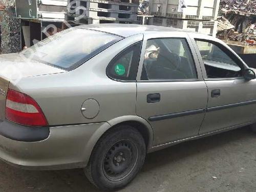 Fuse box OPEL VECTRA B (J96)  | BP1043698E1 