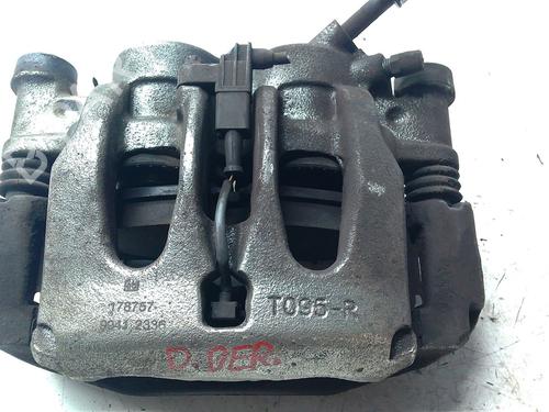 Used Right front brake caliper Right front brake caliper MERCEDES-BENZ SPRINTER 3,5-t Platform/Chassis (B906) 309 CDI (906.131, 906.133, 906.135, 906.231, 906.233,... (88 hp) 33208916 33208916
