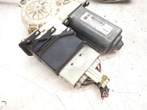 Rear left window mechanism SEAT LEON (1P1) 2.0 TDI | BP17059827C24 