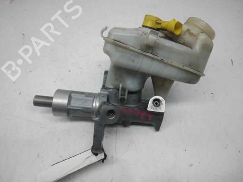 Used Brake master cylinder OPEL INSIGNIA A (G09) 2.0 CDTI 4x4 (68) (160 hp) 8921578