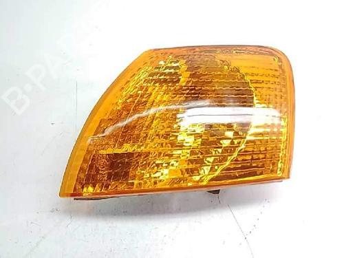 Used Left front indicator Left front indicator 11040862 11040862