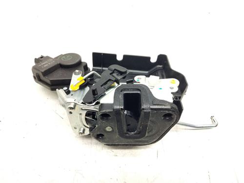 Used Rear right lock HYUNDAI TRAJET (FO) [1999-2008]  15888102