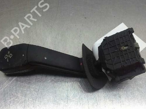 Used Headlight switch BMW 5 (E39) 525 tds (143 hp) 1359211