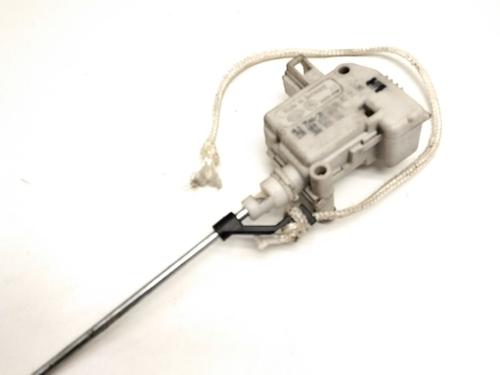 Sentrallåsmotor tankluke SEAT IBIZA II (6K1) 1.6 i (75 hp) 25225968