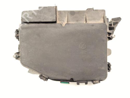 Used Fuse box Fuse box 29938227 29938227