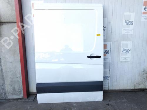 Używane Drzwi boczne / przesuwne prawe MERCEDES-BENZ SPRINTER 3-t Van (B906) 214 CDI (906.611, 906.613) (143 hp) 30787653