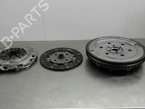 Other NISSAN JUKE (F15) 1.2 DIG-T | BP25804480O1