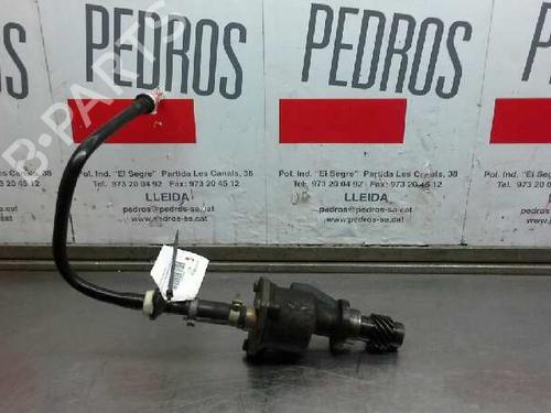 Used Vacuum pump VW PASSAT B2 (32B) 1.6 D (54 hp) 1620540