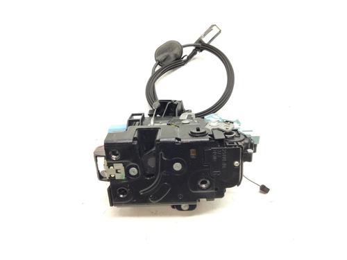 Vergrendeling rechts achter VW GOLF PLUS V (5M1, 521) 1.6 TDI (105 hp) 18531590