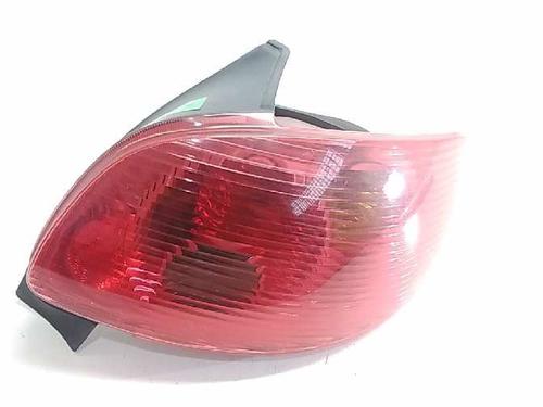 Used Right taillight PEUGEOT 206 Hatchback (2A/C) [1998-2012]  11923800