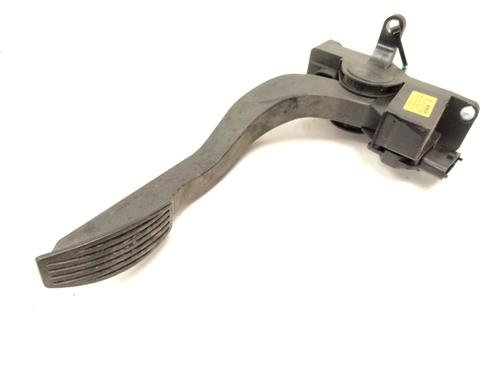 Used Pedal IVECO DAILY IV Van 35C14 GV, 35C14 GV/P, 35S14 GV, 35S14 GV/P (136 hp) 22101641