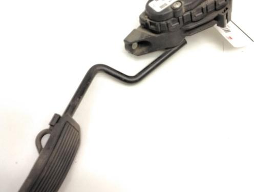 Used Pedal NISSAN ALMERA TINO (V10) 1.8 (114 hp) 18407563