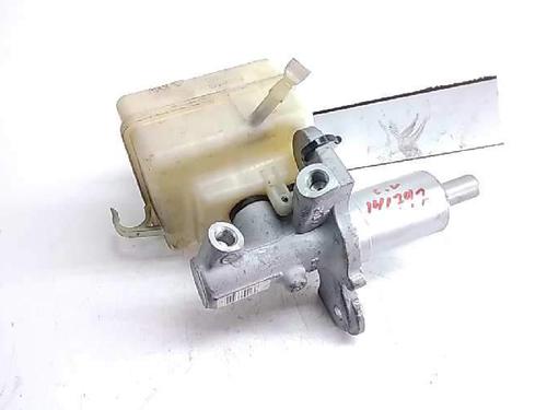 Used Brake master cylinder Brake master cylinder 17057136 17057136