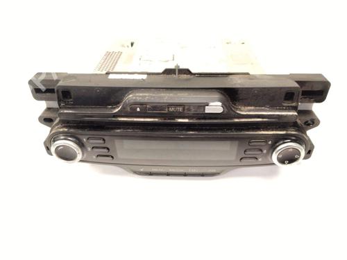 Used Radio Radio 28480733 28480733