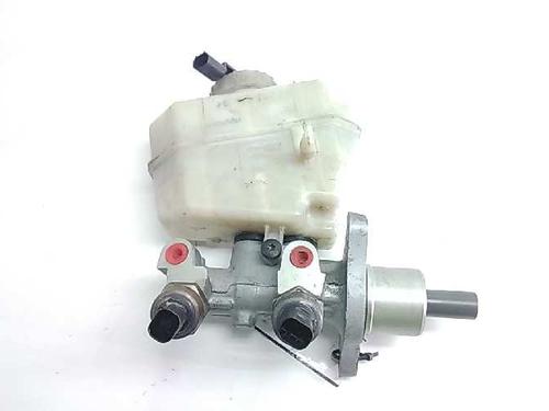 Used Brake master cylinder BMW 3 (E46) 320 d (136 hp) 17056099