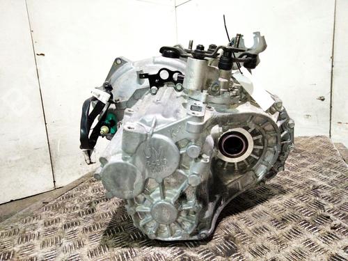 Gearbox HYUNDAI TUCSON (TL, TLE) 2.0 CRDi | BP22738028M3 