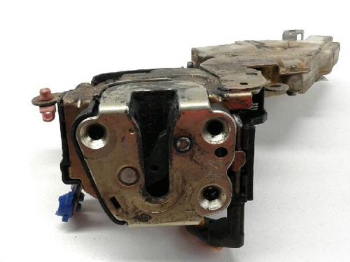Venstre foran lås NISSAN ALMERA TINO (V10) [1998-2006]  7256808