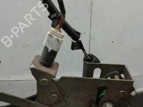 Used Break pedal Break pedal 9195779 9195779