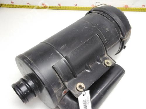 Used Air filter box NISSAN TRADE Van [1993-1998]  16288052